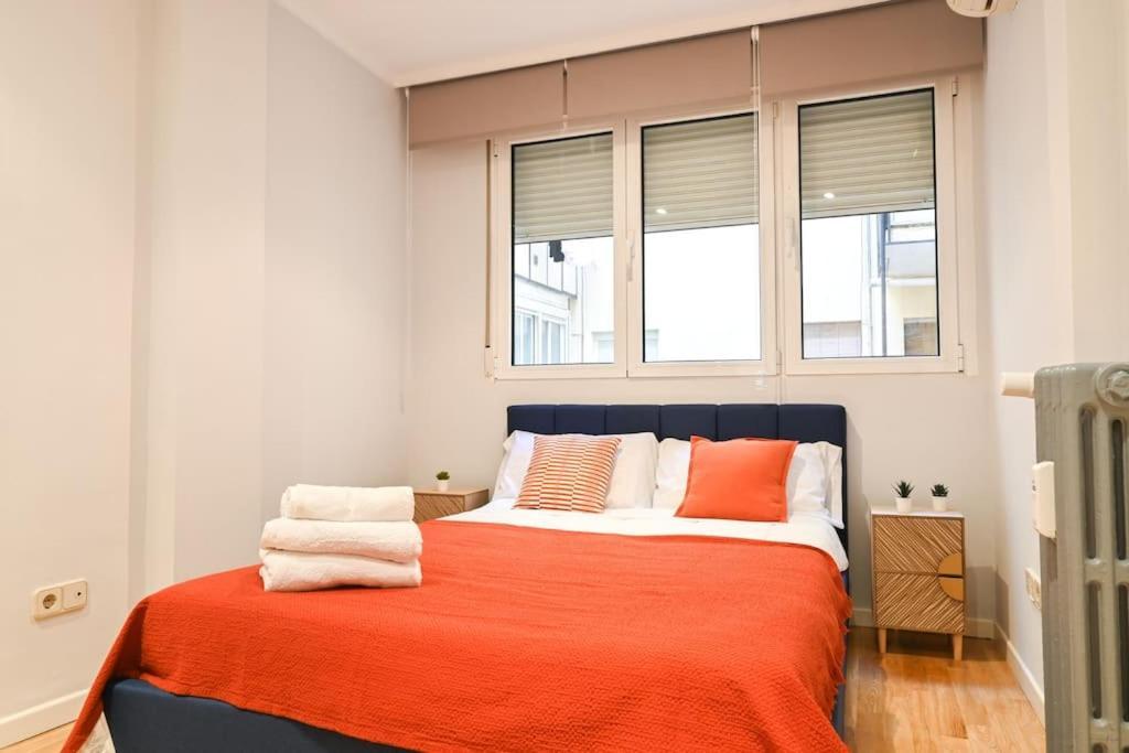 For You Rentals Apartamento Espacioso De Tres Dormitorios En Madrid Ore51 Exterior photo