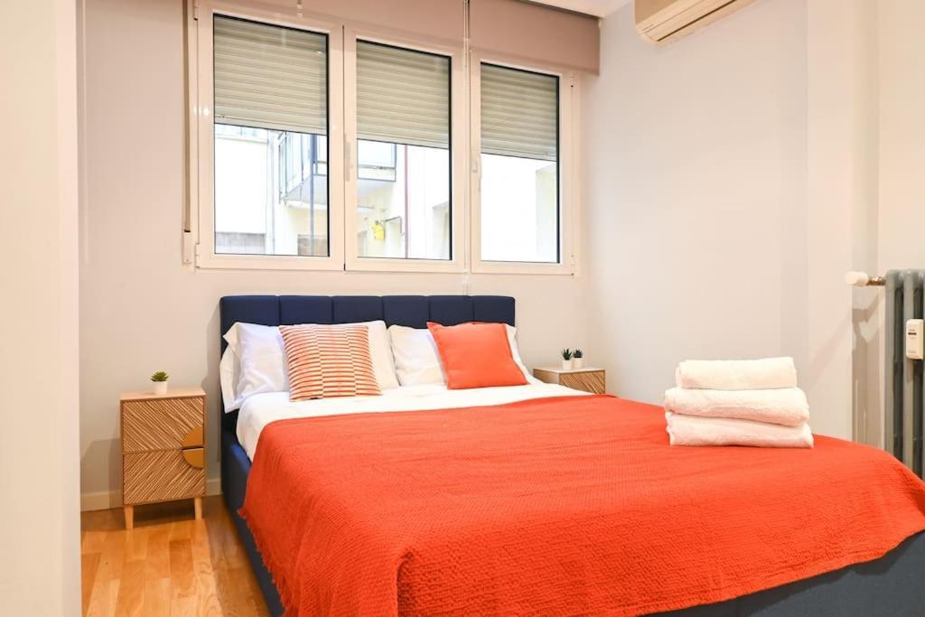 For You Rentals Apartamento Espacioso De Tres Dormitorios En Madrid Ore51 Exterior photo